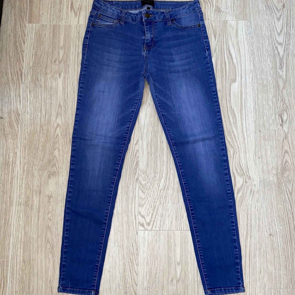 Celebrity Pink Skinny Blue Jeans